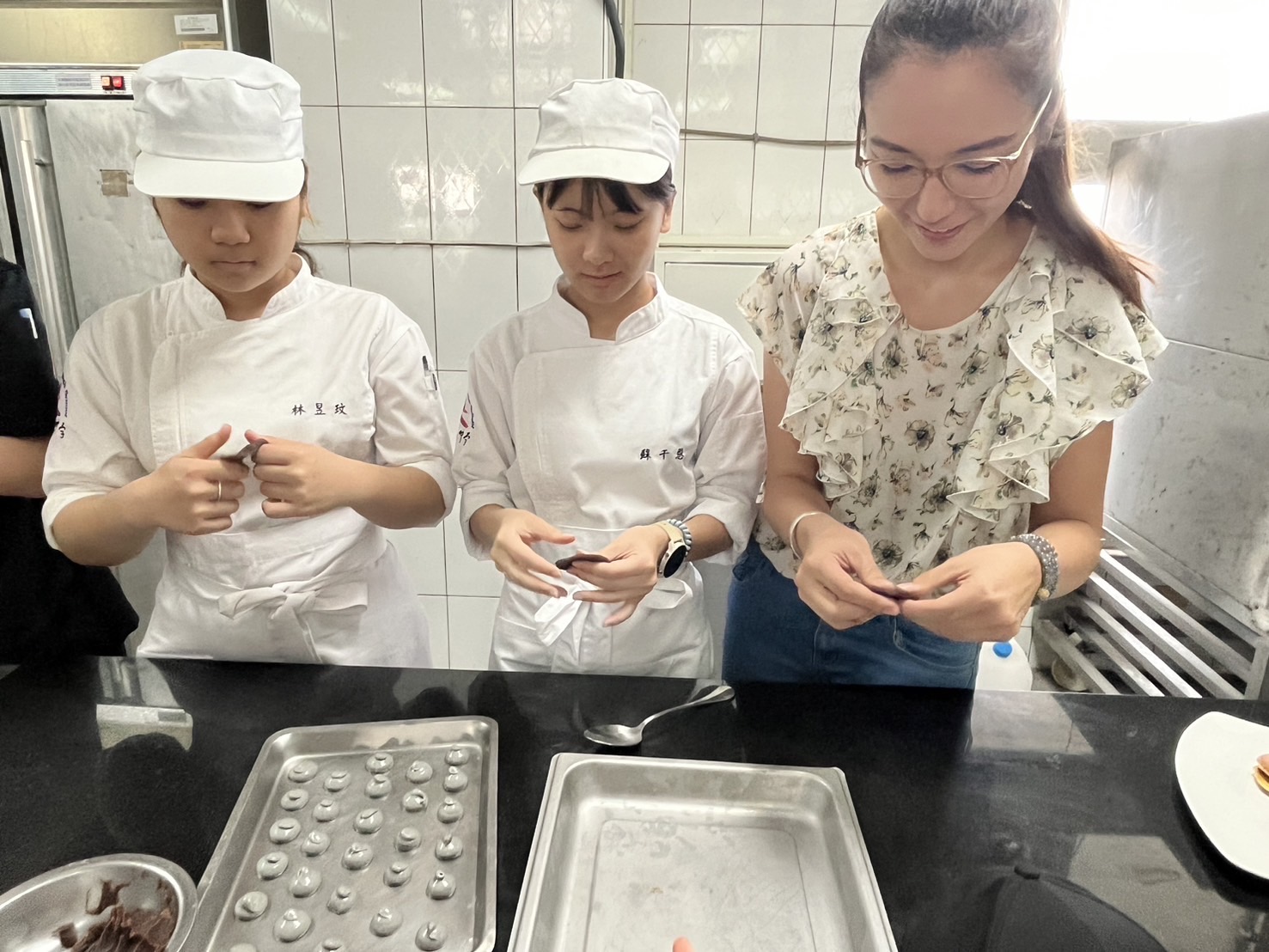 Shaping anko with students in Taïwan
